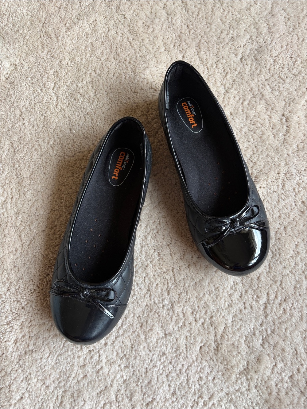 Black Comfort Ballet Flats with Bow Size 5.5